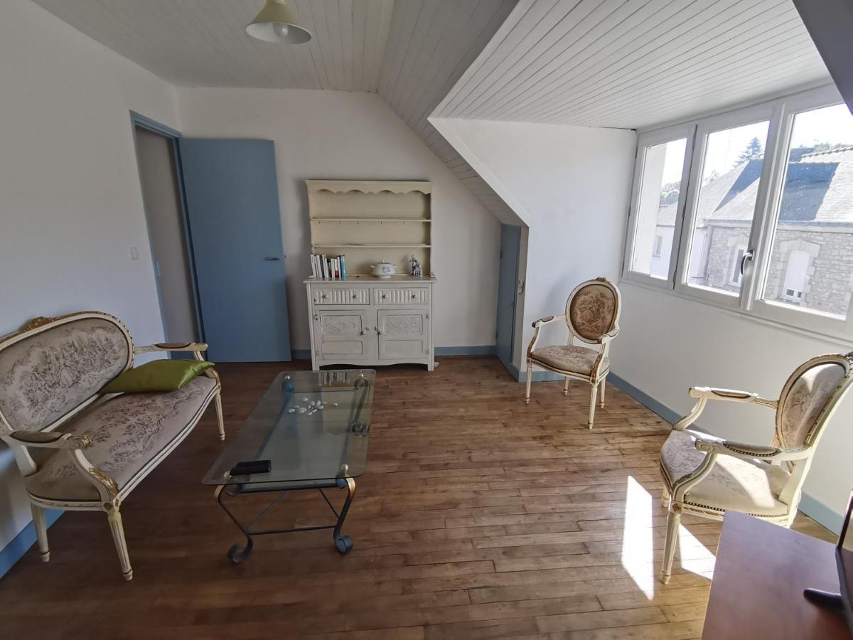 Mignon Appartement Sous Les Toits Guéméné-sur-Scorff Екстериор снимка